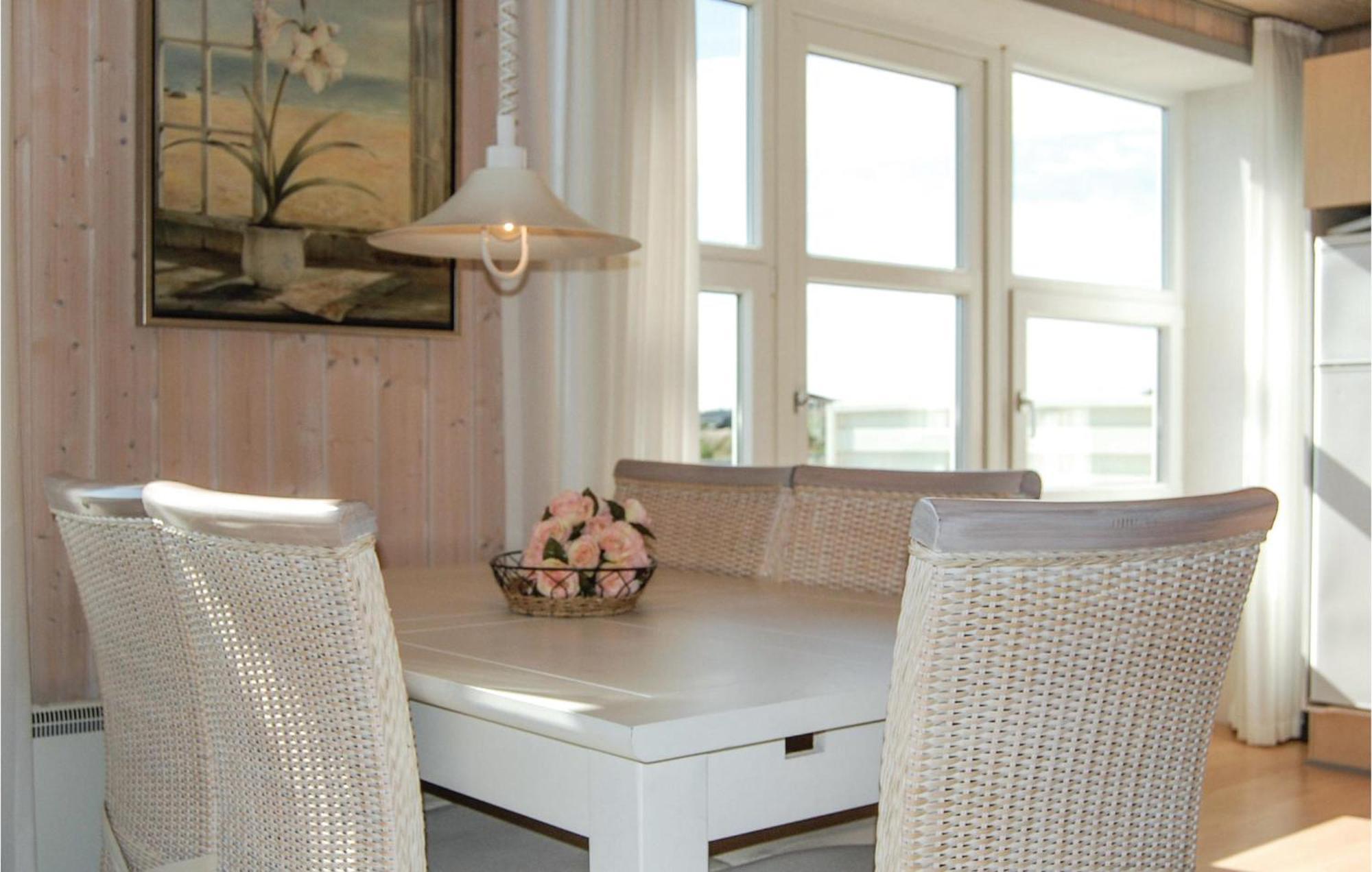 2 Bedroom Gorgeous Home In Hvide Sande Havrvig Εξωτερικό φωτογραφία